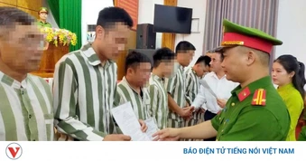 64 phạm nhân Trại giam Thanh Cẩm được đặc xá, mở cánh cửa trở về cộng đồng