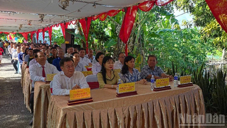 An Giang: Xã Châu Phú khánh thành cầu Kênh 7 từ nguồn xã hội hóa An Giang: Xã Châu Phú khánh thành cầu Kênh 7 từ nguồn xã hội hóa