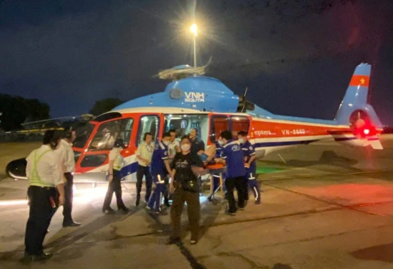 An ninh hàng không Côn Đảo: Kịp thời hỗ trợ chuyến bay trực thăng cấp cứu bệnh nhân An ninh hàng không Côn Đảo: Kịp thời hỗ trợ chuyến bay trực thăng cấp cứu bệnh nhân