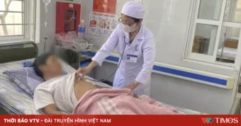 Ăn ve sầu chiên, nhiều người ngộ độc phải nhập viện