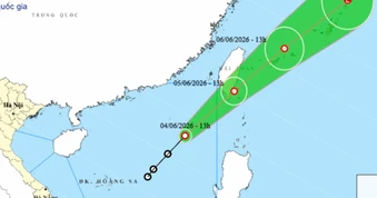 Ảnh hưởng của áp thấp nhiệt đới đầu tiên trên Biển Đông, cảnh báo về vùng nguy hiểm?