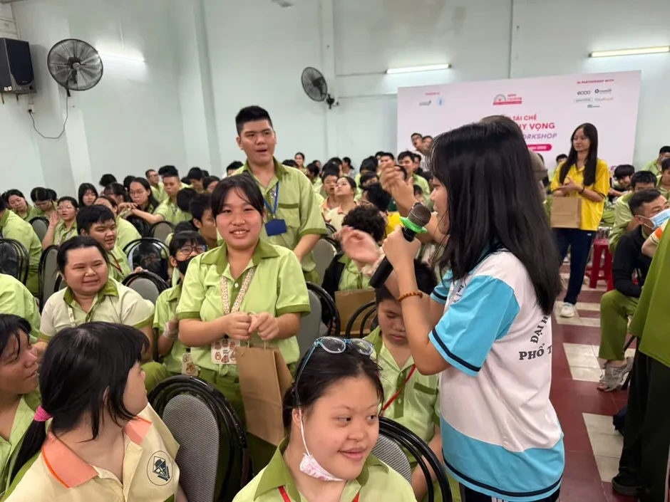 Ánh sáng tri thức: Hành trình gieo mầm từ Nam ra Bắc và những thư viện "sống" Ánh sáng tri thức: Hành trình gieo mầm từ Nam ra Bắc và những thư viện "sống"