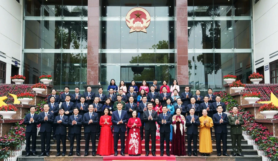Bà Đoàn Thị Hậu được bầu làm Chủ tịch HĐND tỉnh Lạng Sơn Bà Đoàn Thị Hậu được bầu làm Chủ tịch HĐND tỉnh Lạng Sơn