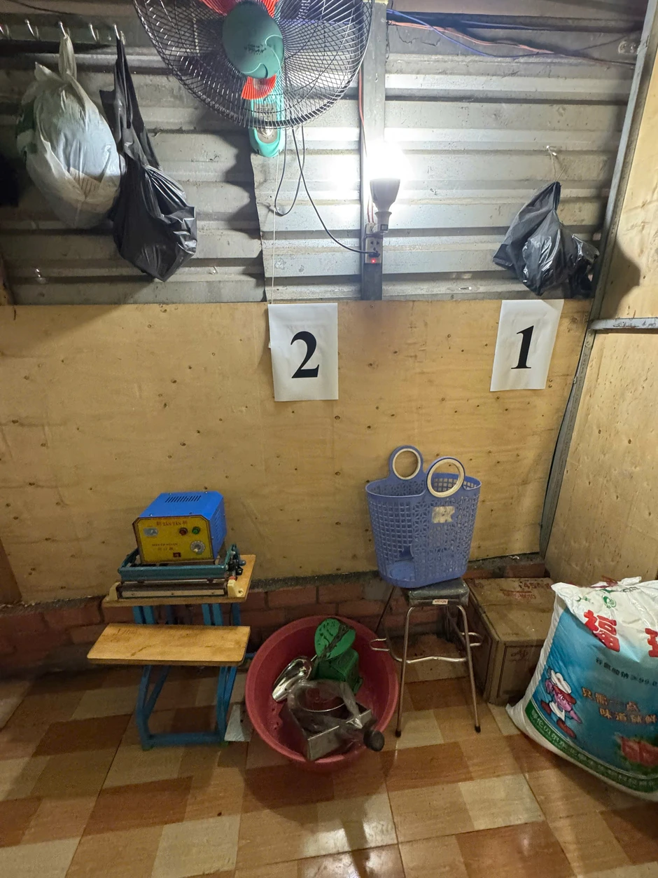 Bà trùm bột ngọt giả ở TPHCM điều hành đàn em hoạt động ra sao? Bà trùm bột ngọt giả ở TPHCM điều hành đàn em hoạt động ra sao?
