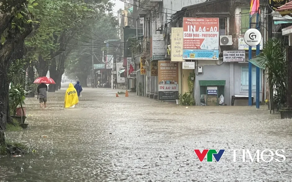 Bắc Bộ mưa lớn kéo dài, Trung Bộ tiếp tục nắng nóng Bắc Bộ mưa lớn kéo dài, Trung Bộ tiếp tục nắng nóng