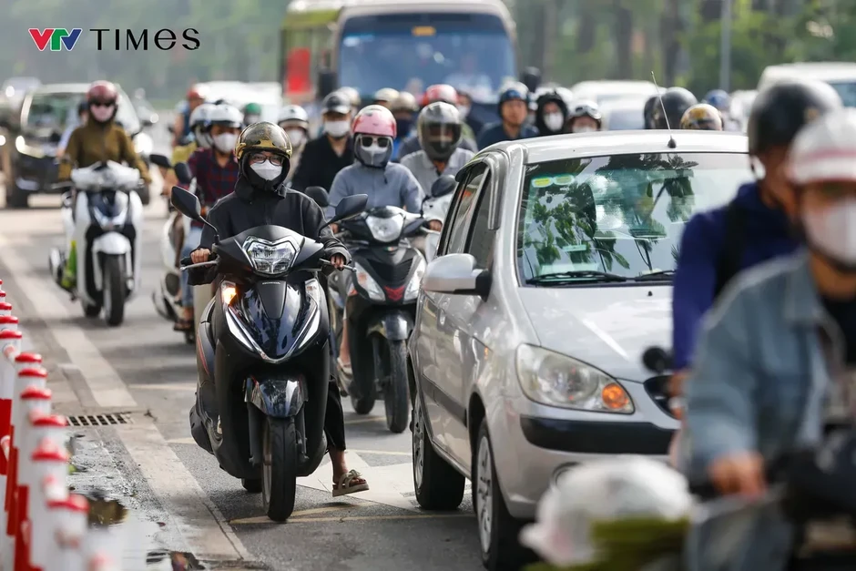 Bắc Bộ, Trung Bộ nhiều nơi nắng nóng gay gắt, có nơi 41 độ C Bắc Bộ, Trung Bộ nhiều nơi nắng nóng gay gắt, có nơi 41 độ C