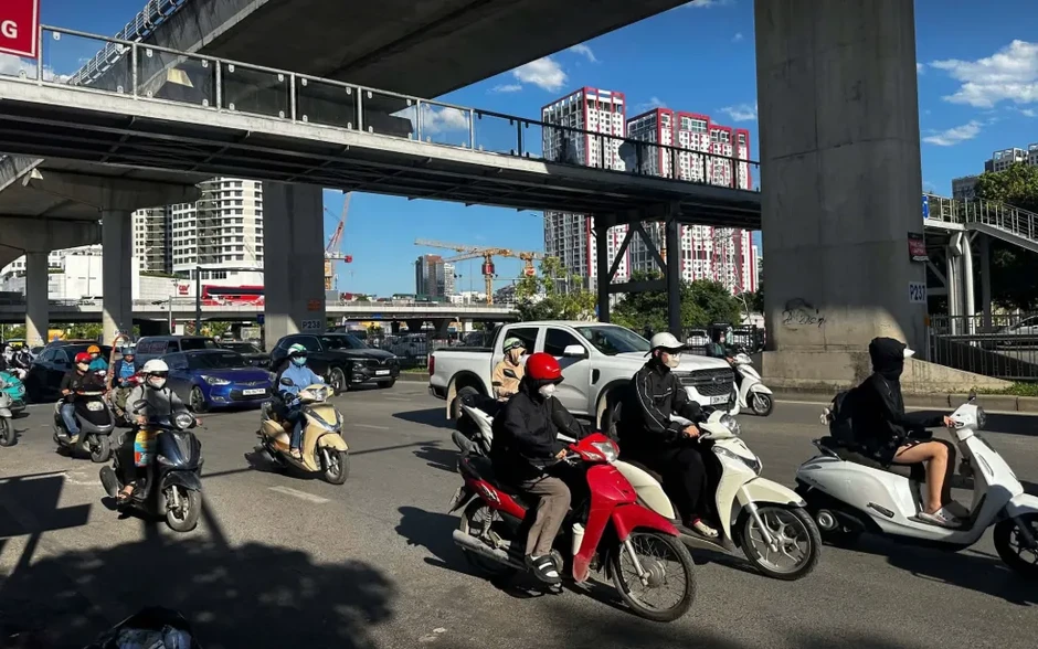 Bắc Bộ và Trung Bộ nắng nóng gay gắt, có nơi trên 39 độ C Bắc Bộ và Trung Bộ nắng nóng gay gắt, có nơi trên 39 độ C