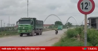 Bắc Ninh: Khu dân cư bụi bặm và ồn ào vì xe tải