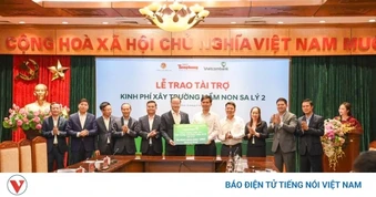 Bắc Ninh: Trao 10 tỷ đồng xây dựng trường mầm non ở xã vùng cao khó khăn