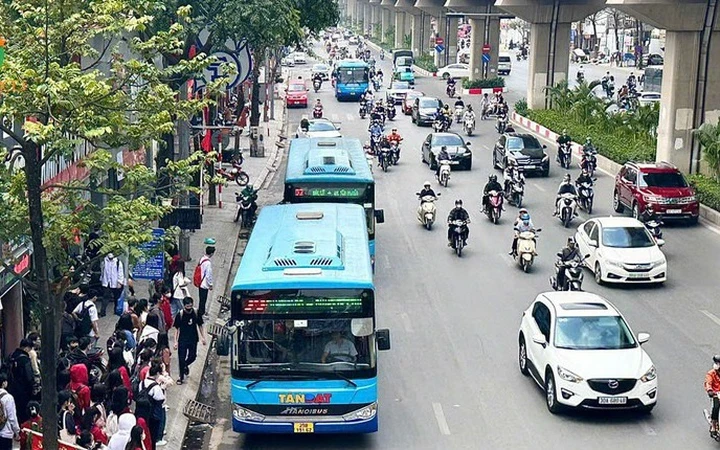 Bài 1: Giao thông công cộng - Lời giải hữu ích Bài 1: Giao thông công cộng - Lời giải hữu ích