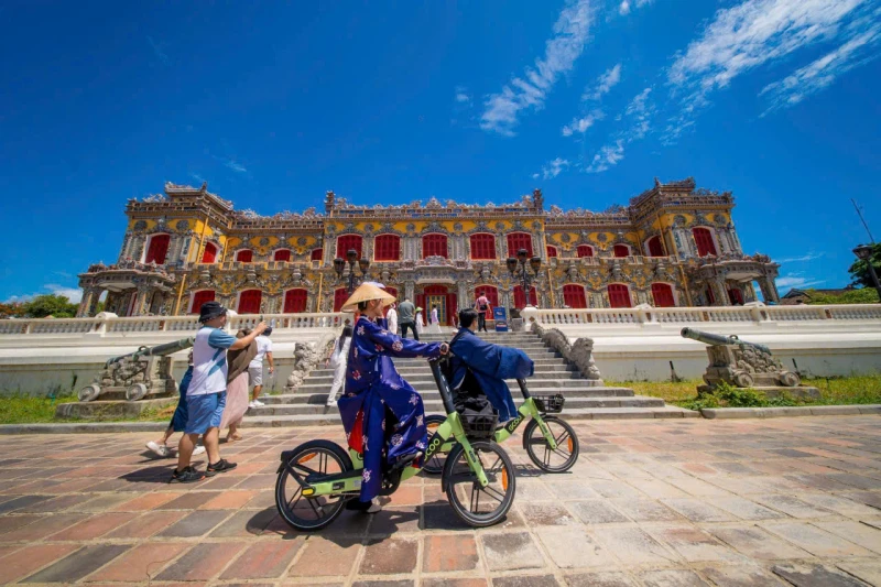 Bài 4: Những điểm đến nổi tiếng của thế giới không tiếng động cơ Bài 4: Những điểm đến nổi tiếng của thế giới không tiếng động cơ