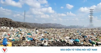Bãi rác Long Chánh (Đồng Tháp) ô nhiễm, người dân mòn mỏi chờ giải pháp