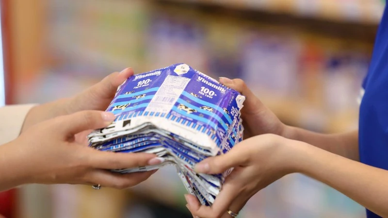Bài toán xử lý bao bì sau tiêu dùng: Kinh nghiệm từ Vinamilk Bài toán xử lý bao bì sau tiêu dùng: Kinh nghiệm từ Vinamilk