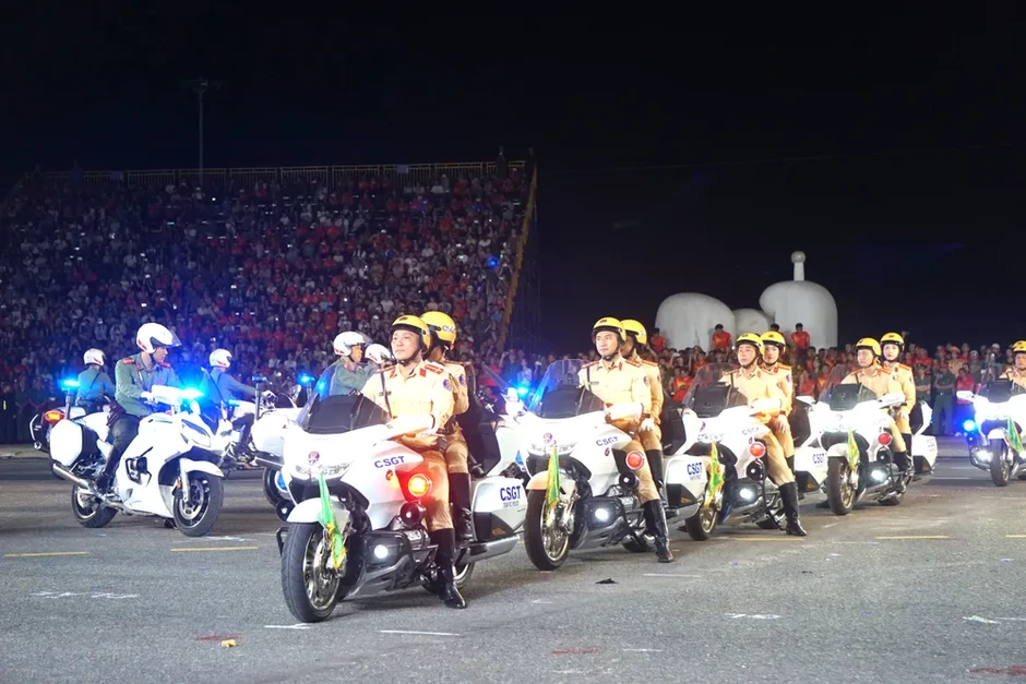 Bản lĩnh “thép” Bản lĩnh “thép”