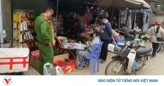 Bán súng nhựa không rõ nguồn gốc, chủ tạp hóa bị phạt