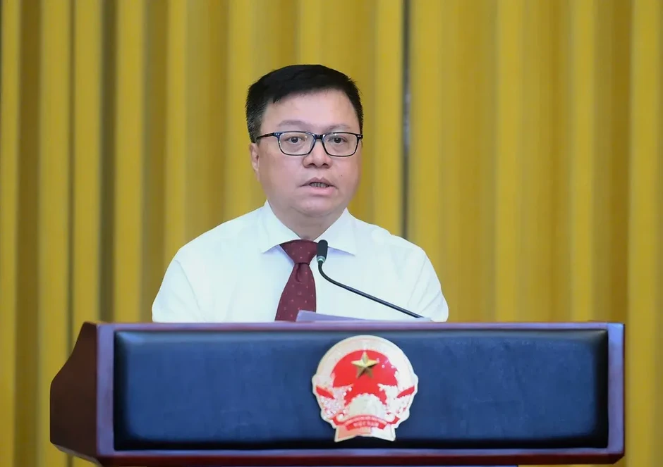 Báo chí phải góp phần bồi đắp văn hóa, đạo đức xã hội và khát vọng phát triển đất nước Báo chí phải góp phần bồi đắp văn hóa, đạo đức xã hội và khát vọng phát triển đất nước
