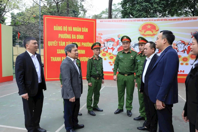 Bảo đảm an ninh, trật tự là nhiệm vụ trọng tâm trong ngày hội lớn của Thủ đô Bảo đảm an ninh, trật tự là nhiệm vụ trọng tâm trong ngày hội lớn của Thủ đô