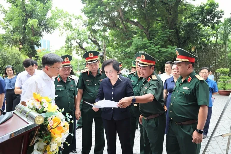 Bảo đảm buổi Lễ triển khai tìm kiếm, quy tập hài cốt liệt sĩ tại Công viên Lê Thị Riêng diễn ra trang trọng, chu đáo Bảo đảm buổi Lễ triển khai tìm kiếm, quy tập hài cốt liệt sĩ tại Công viên Lê Thị Riêng diễn ra trang trọng, chu đáo
