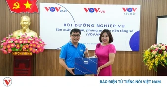 Báo Điện tử TNVN trao đổi nghiệp vụ với TinVina Tây Bắc