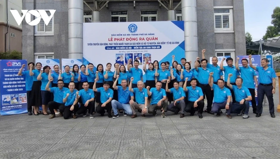 Bảo hiểm xã hội tự nguyện, mở rộng “lưới an sinh” cho lao động phi chính thức Bảo hiểm xã hội tự nguyện, mở rộng “lưới an sinh” cho lao động phi chính thức