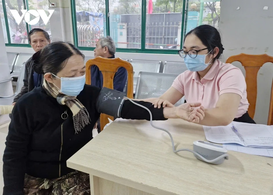 Bảo hiểm y tế góp phần nâng cao sức khỏe người dân Bảo hiểm y tế góp phần nâng cao sức khỏe người dân
