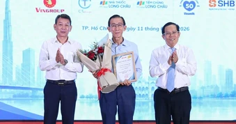 TinVina trao giải 3 cuộc thi viết: Cuộc "đối thoại" bất ngờ, đầy cảm xúc