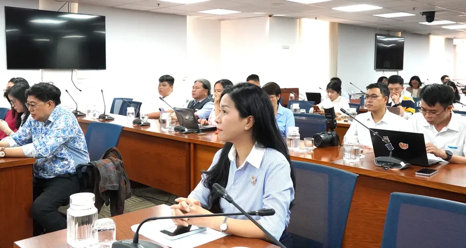 Báo Sài Gòn Giải Phóng có 5 tác phẩm hay, xuất sắc được hỗ trợ trong quý 4-2025 Báo Sài Gòn Giải Phóng có 5 tác phẩm hay, xuất sắc được hỗ trợ trong quý 4-2025