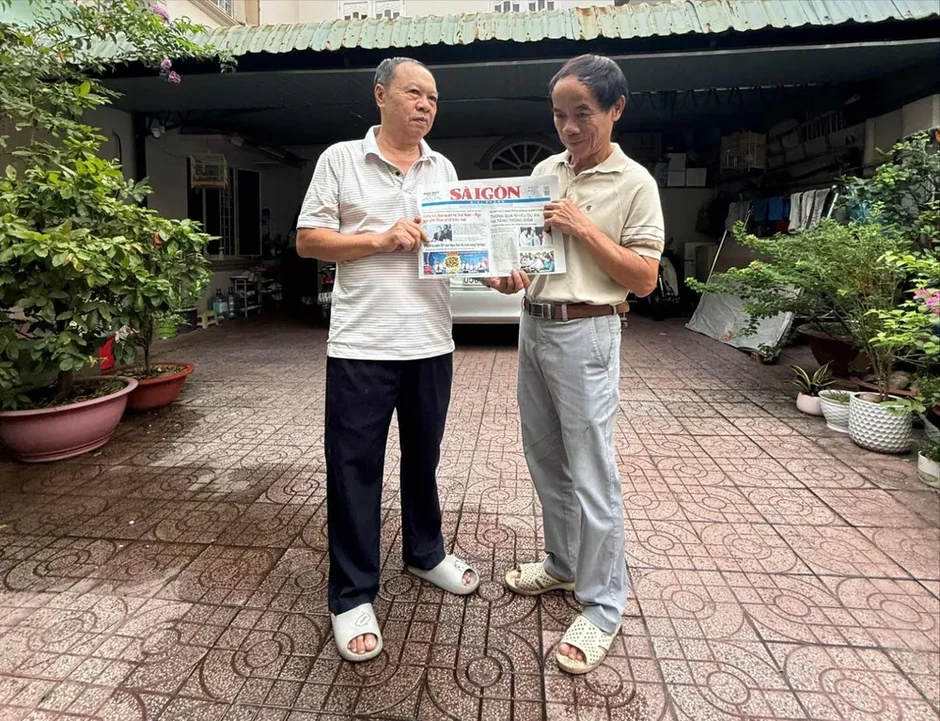 Báo Sài Gòn Giải Phóng đến với cán bộ, đảng viên và người dân phường Phú Lợi Báo Sài Gòn Giải Phóng đến với cán bộ, đảng viên và người dân phường Phú Lợi