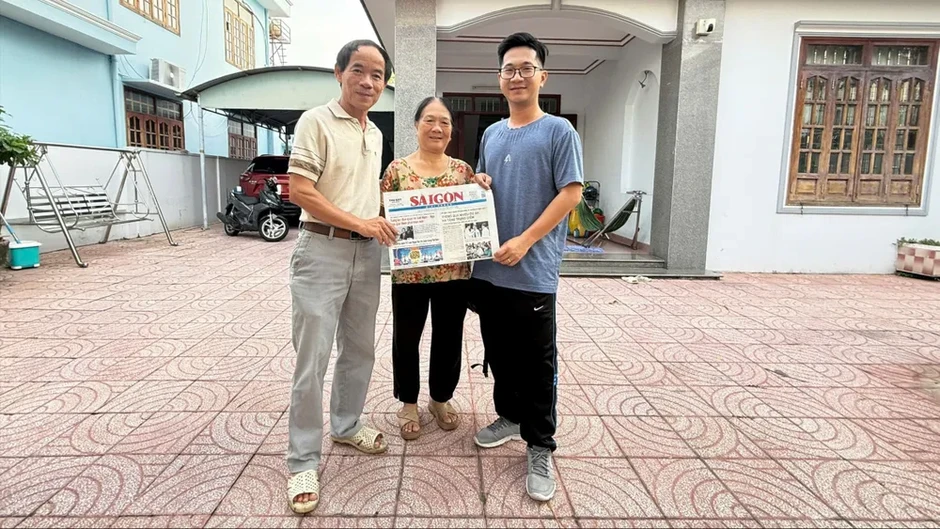 Báo Sài Gòn Giải Phóng đến với cán bộ, đảng viên và người dân phường Phú Lợi Báo Sài Gòn Giải Phóng đến với cán bộ, đảng viên và người dân phường Phú Lợi