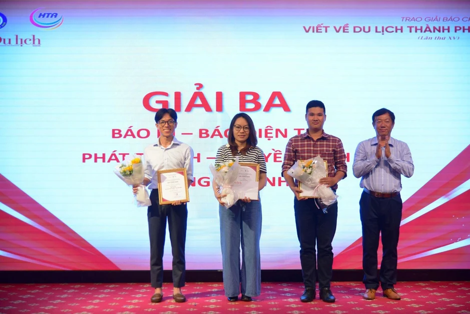 Báo Tin tức và Dân tộc giành giải Nhất giải Báo chí viết về Du lịch TP Hồ Chí Minh