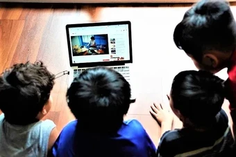 Bảo vệ an toàn cho trẻ em trên không gian mạng