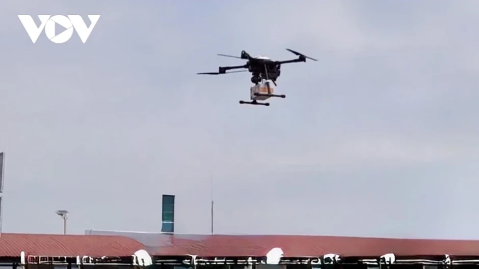Bay flycam, drone sai quy định có thể bị phạt tới 40 triệu đồng, tịch thu thiết bị Bay flycam, drone sai quy định có thể bị phạt tới 40 triệu đồng, tịch thu thiết bị