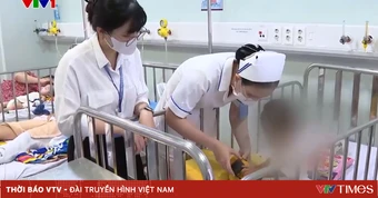 Bé trai nghi bị mẹ ruột và cha hờ bạo hành đã qua cơn nguy kịch