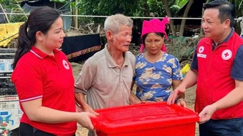Bền bỉ nối dài hành trình nhân ái