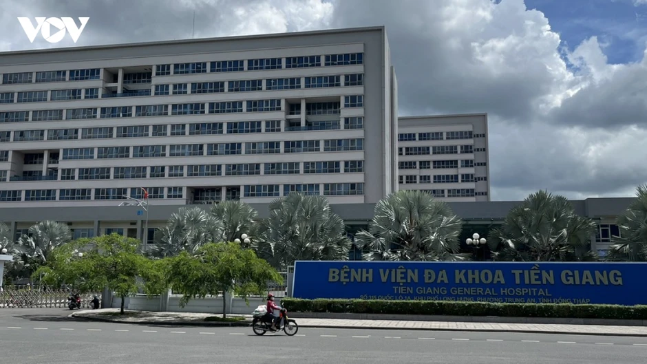 Bệnh nhân tử vong sau khi rơi từ tầng 8 xuống tầng 3 của bệnh viện