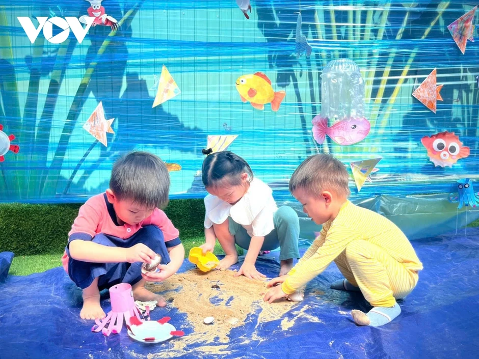 Bệnh tay chân miệng gia tăng, nhiều trẻ nhập viện trong tình trạng nặng tại TP.HCM Bệnh tay chân miệng gia tăng, nhiều trẻ nhập viện trong tình trạng nặng tại TP.HCM