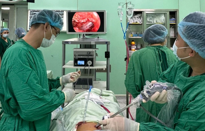 Bệnh viện 30-4 điều trị thành công cho bệnh nhân bị tụ mủ màng phổi nguy kịch Bệnh viện 30-4 điều trị thành công cho bệnh nhân bị tụ mủ màng phổi nguy kịch