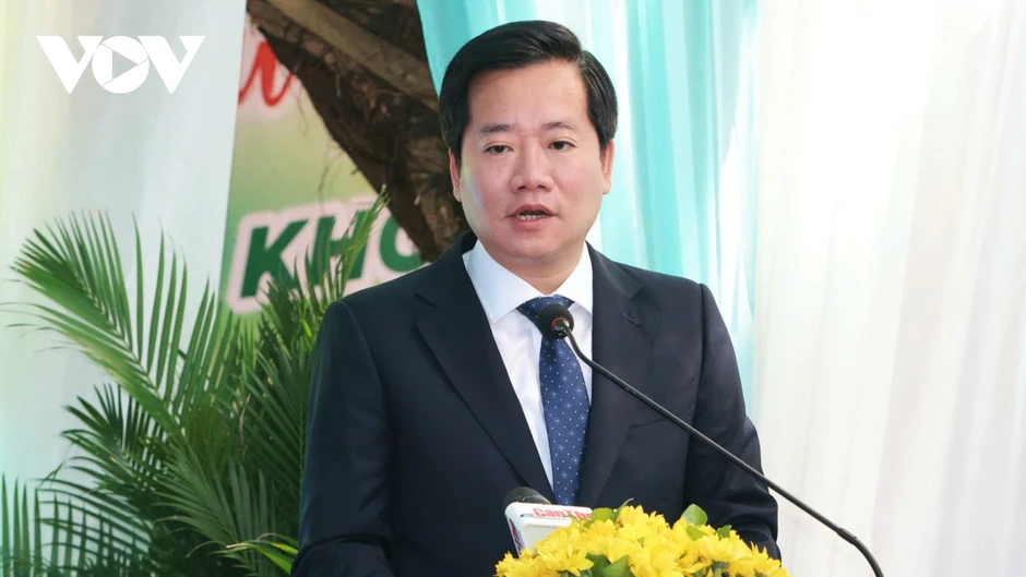 Bệnh viện Ung bướu Cần Thơ vận hành hệ thống xạ trị gia tốc 105 tỷ đồng Bệnh viện Ung bướu Cần Thơ vận hành hệ thống xạ trị gia tốc 105 tỷ đồng