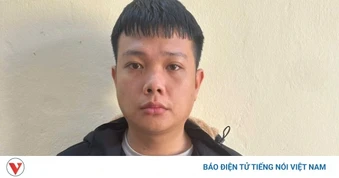 Bị khởi tố vì bán 5 cây gậy bi-a của chủ quán để trả nợ
