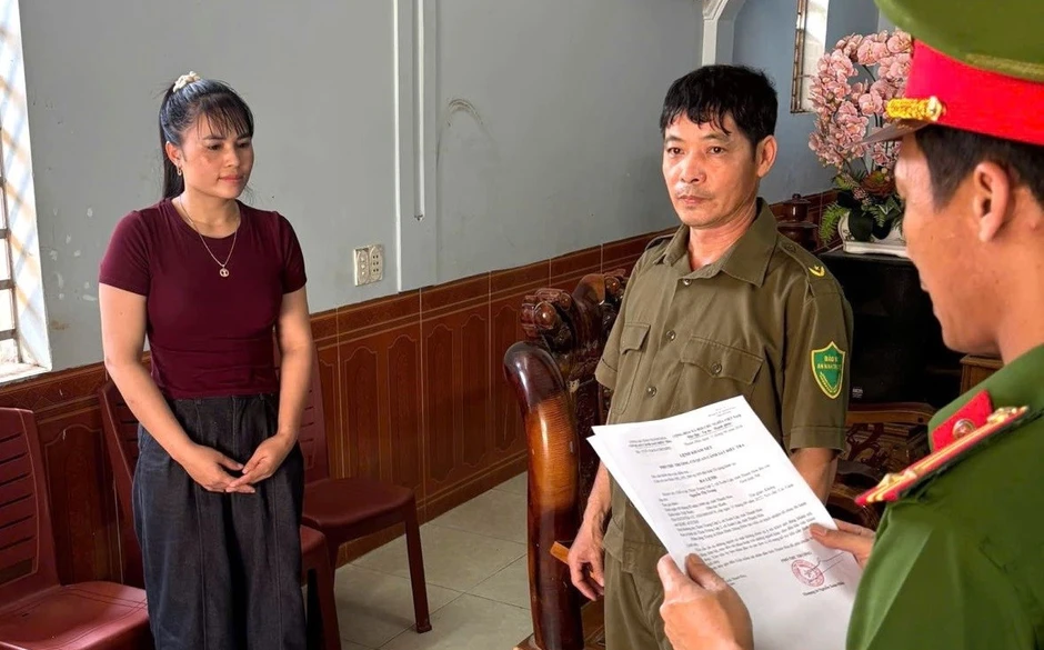 Bị khởi tố vì mua lợn nhiễm bệnh giá rẻ về giết mổ rồi bán ra thị trường Bị khởi tố vì mua lợn nhiễm bệnh giá rẻ về giết mổ rồi bán ra thị trường
