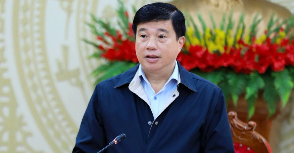Bí thư Lâm Đồng yêu cầu rút ngắn thời gian giải quyết thủ tục hành chính Bí thư Lâm Đồng yêu cầu rút ngắn thời gian giải quyết thủ tục hành chính