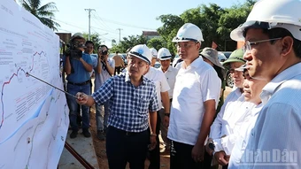 Bí thư Thành ủy Đà Nẵng kiểm tra, đôn đốc Dự án Đường liên kết vùng miền trung tỉnh Quảng Nam