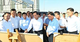 Bí thư Thành ủy TPHCM Trần Lưu Quang khảo sát tiến độ loạt dự án ở Trường đua Phú Thọ