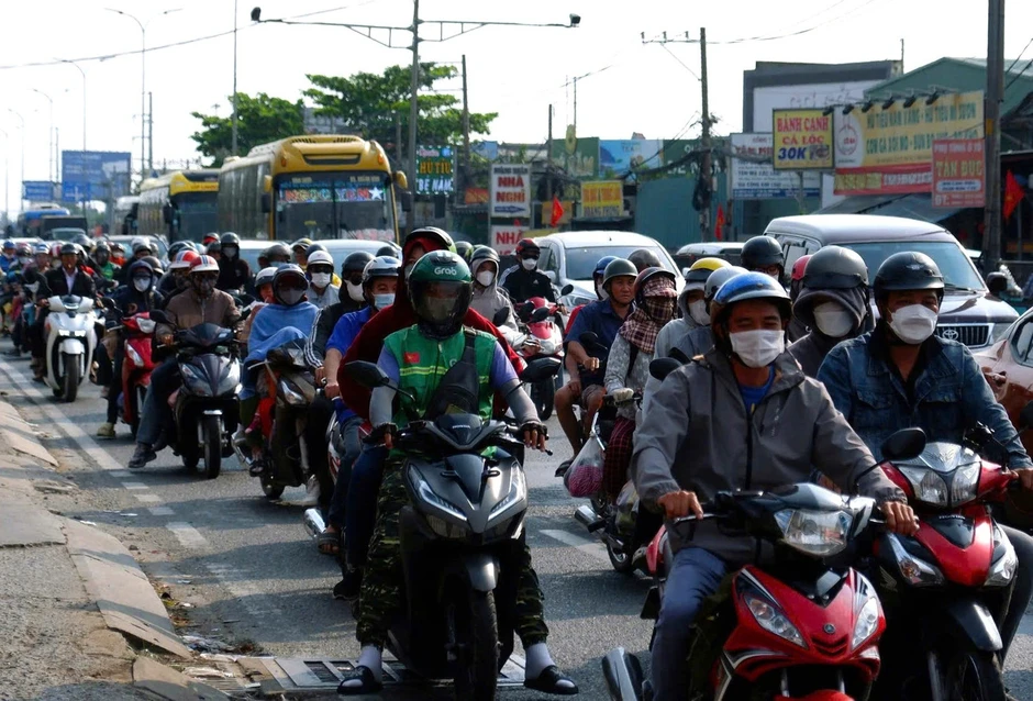 Bí thư Trần Lưu Quang 'truy' Giám đốc Sở GD&ĐT TPHCM về việc thiếu sách giáo khoa Bí thư Trần Lưu Quang 'truy' Giám đốc Sở GD&ĐT TPHCM về việc thiếu sách giáo khoa