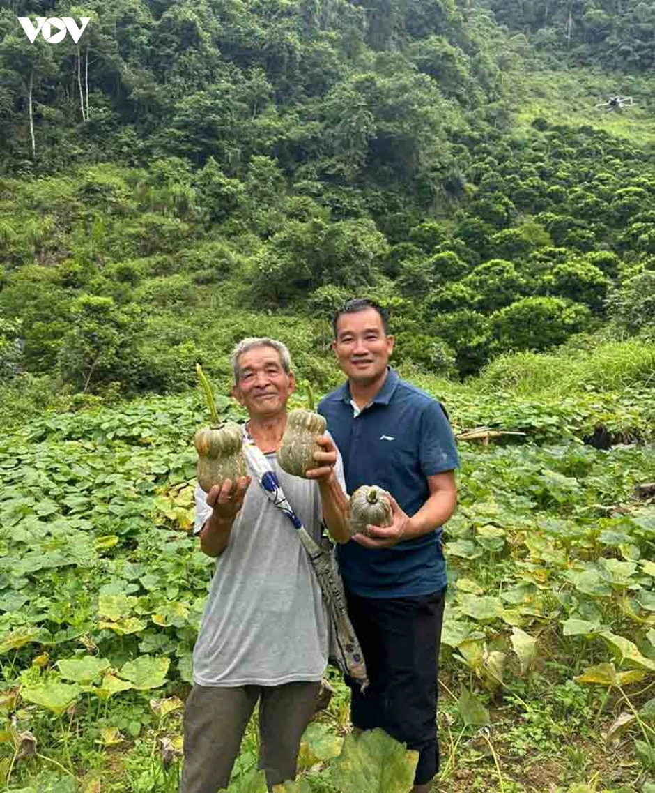 Bí thư xã ở Phú Thọ “đánh thức” tiềm năng địa phương trên không gian số Bí thư xã ở Phú Thọ “đánh thức” tiềm năng địa phương trên không gian số