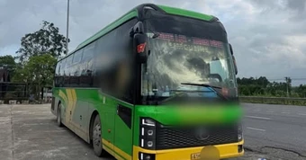 Bị tố qua Zalo cục trưởng cảnh sát giao thông, hai xe khách chở quá người bị phạt cực nặng