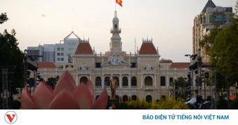 Biên chế TP.HCM năm 2027 sẽ không còn “cào bằng”