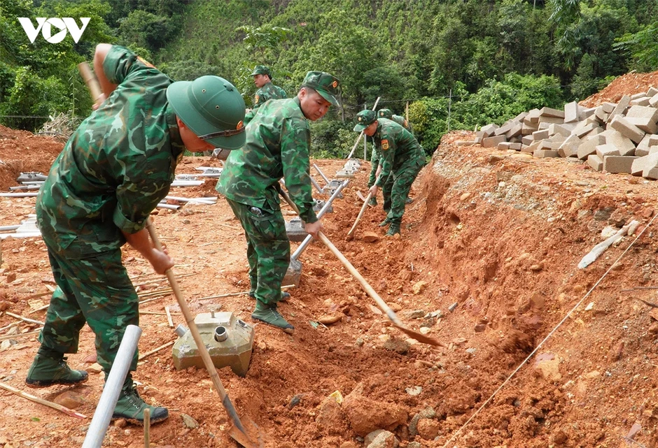 Biên phòng Cao Bằng hỗ trợ xây dựng điểm trường vùng biên Biên phòng Cao Bằng hỗ trợ xây dựng điểm trường vùng biên