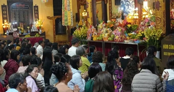 Biến tướng dâng sao giải hạn