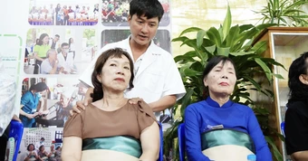 Bình Phú có nhà sinh hoạt cộng đồng người cao tuổi, Xuân Hòa khám sức khỏe miễn phí cho người dân